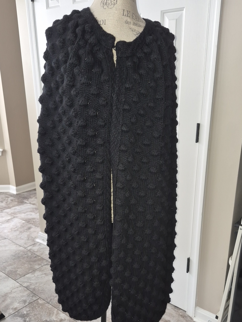YSL EUC TEXTURED KNIT CASHMERE N WOOL RUNWAY PIECE LONG CAPELET COAT RARE FIND!!